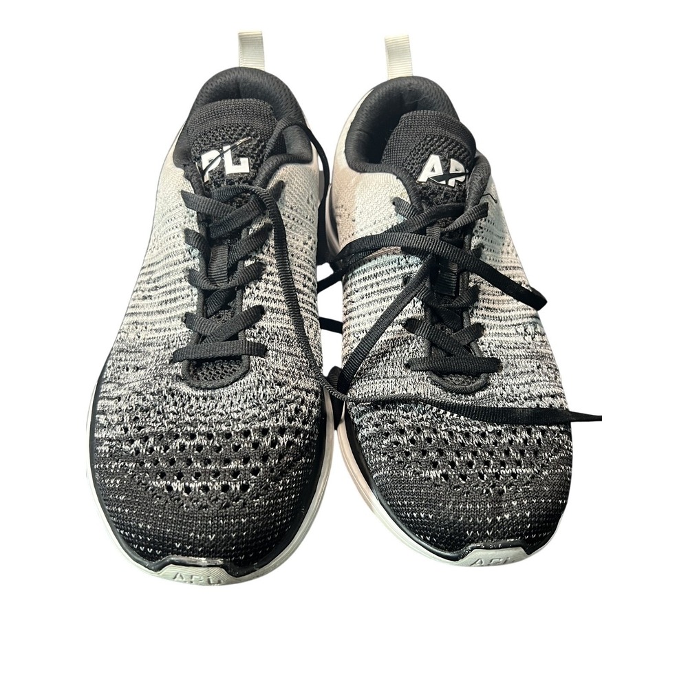 APL TechLoom Pro Women's Athletic Running Shoes Black White Knit US 8‎